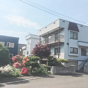 ホームステイ 輝園, 札幌市
